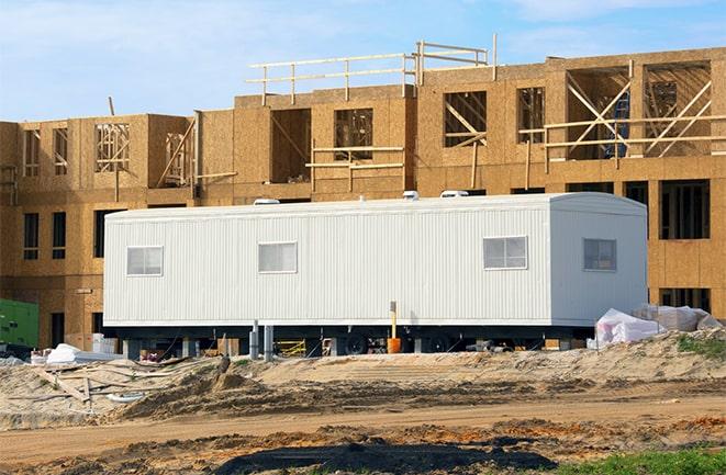 construction site with temporary office rentals in Hemet CA